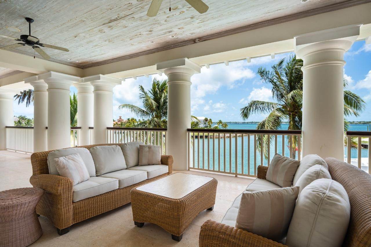 23. Single Family Homes for Sale at Ocean Club Estates, Paradise Island, Nassau and Paradise Island Bahamas