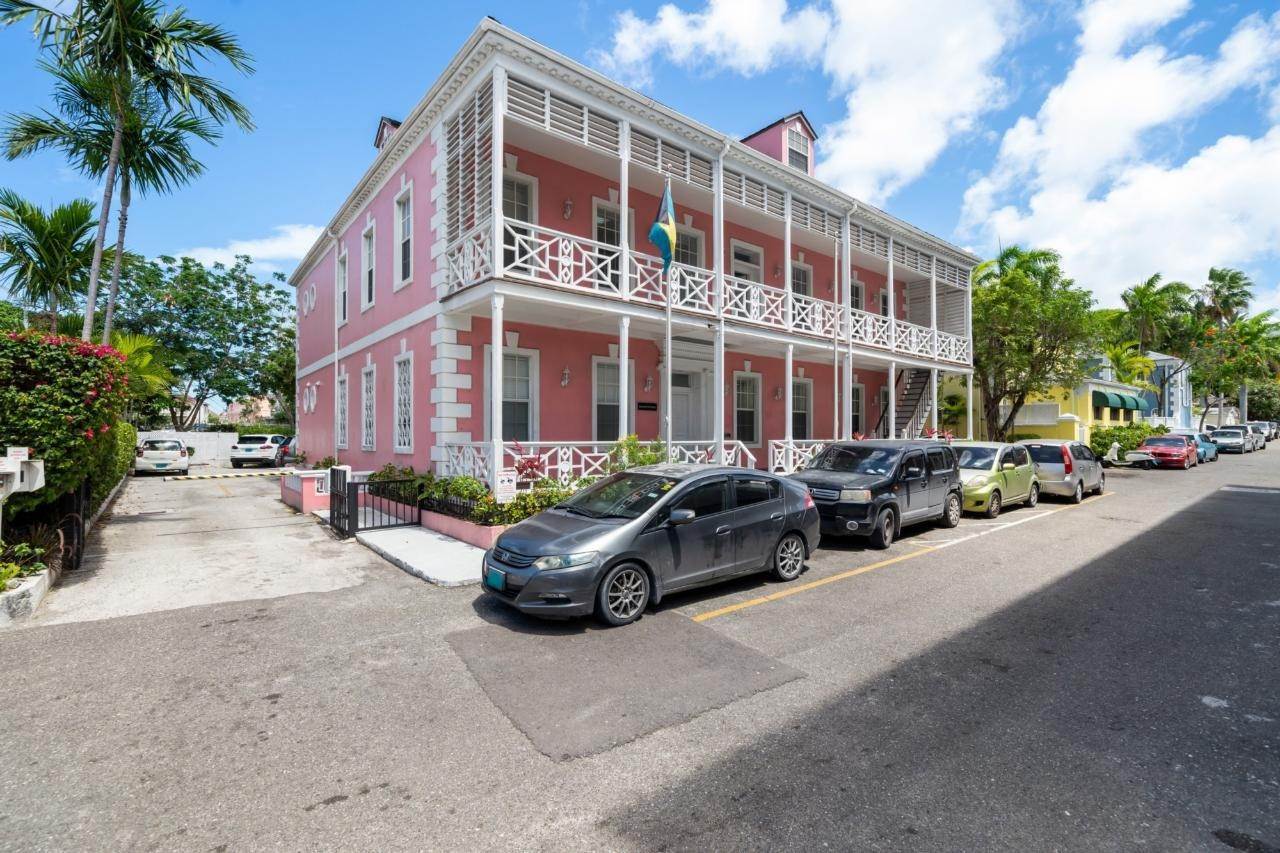 Commercial for Sale at Downtown, Nassau and Paradise Island Bahamas