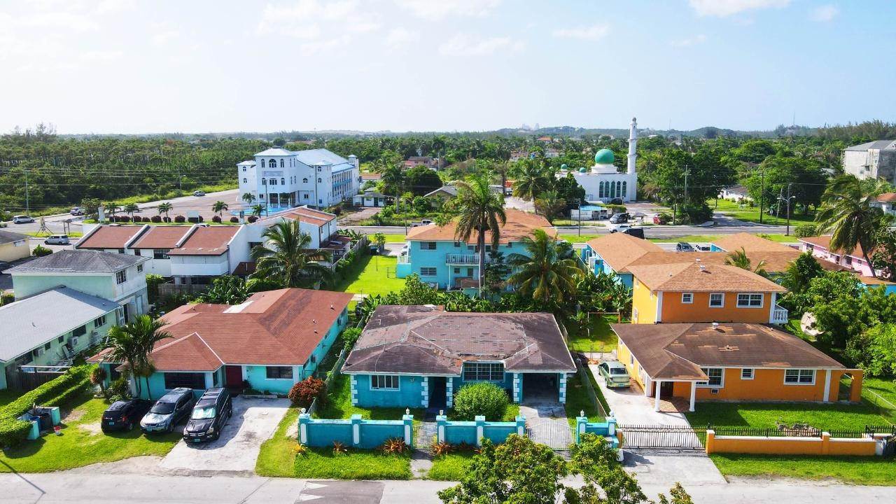 Single Family Homes for Sale at Golden Gates #1506 Golden Gates, Nassau and Paradise Island Bahamas