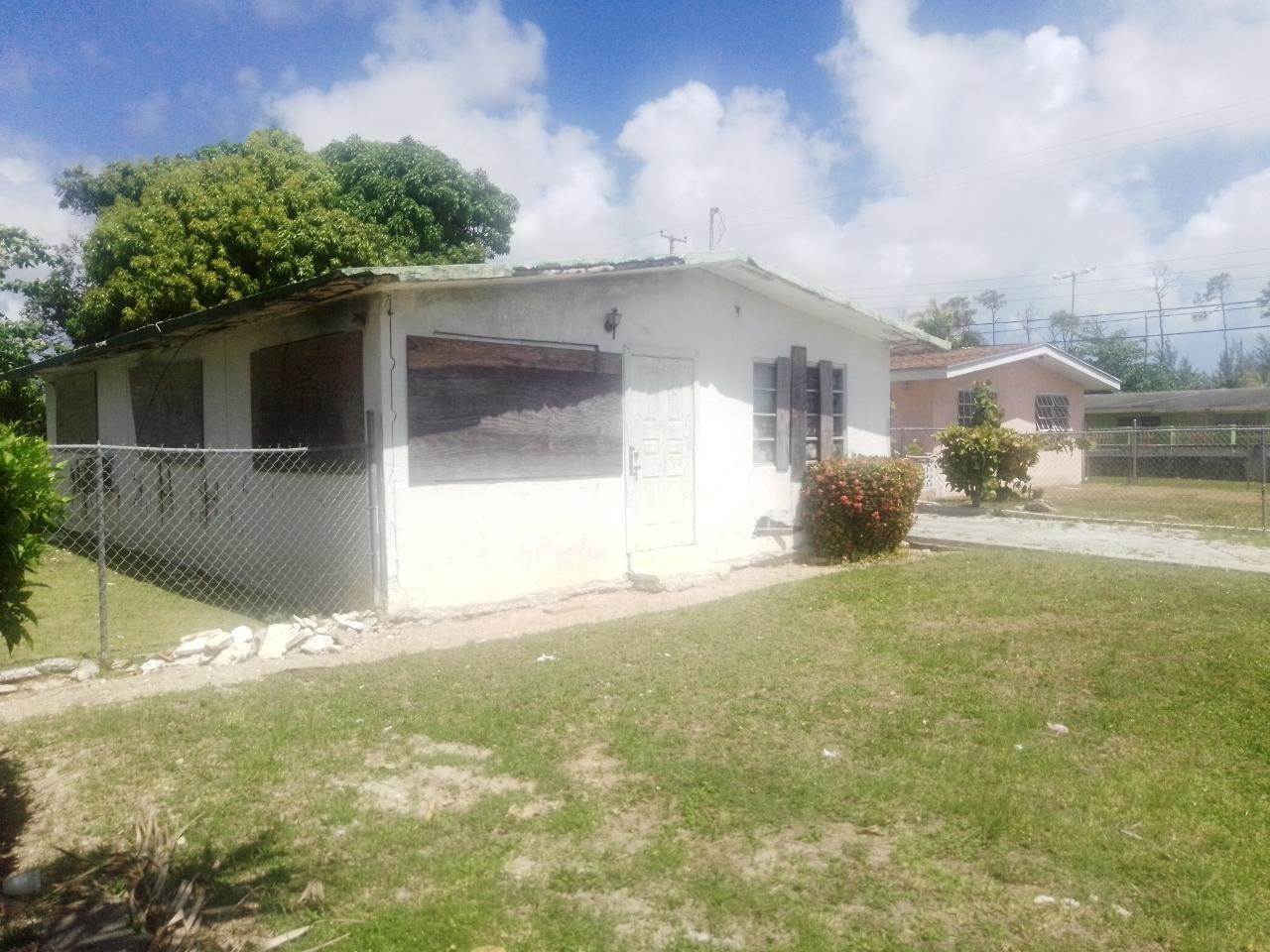 Property for Sale at Pinewood Gardens, Nassau and Paradise Island Bahamas