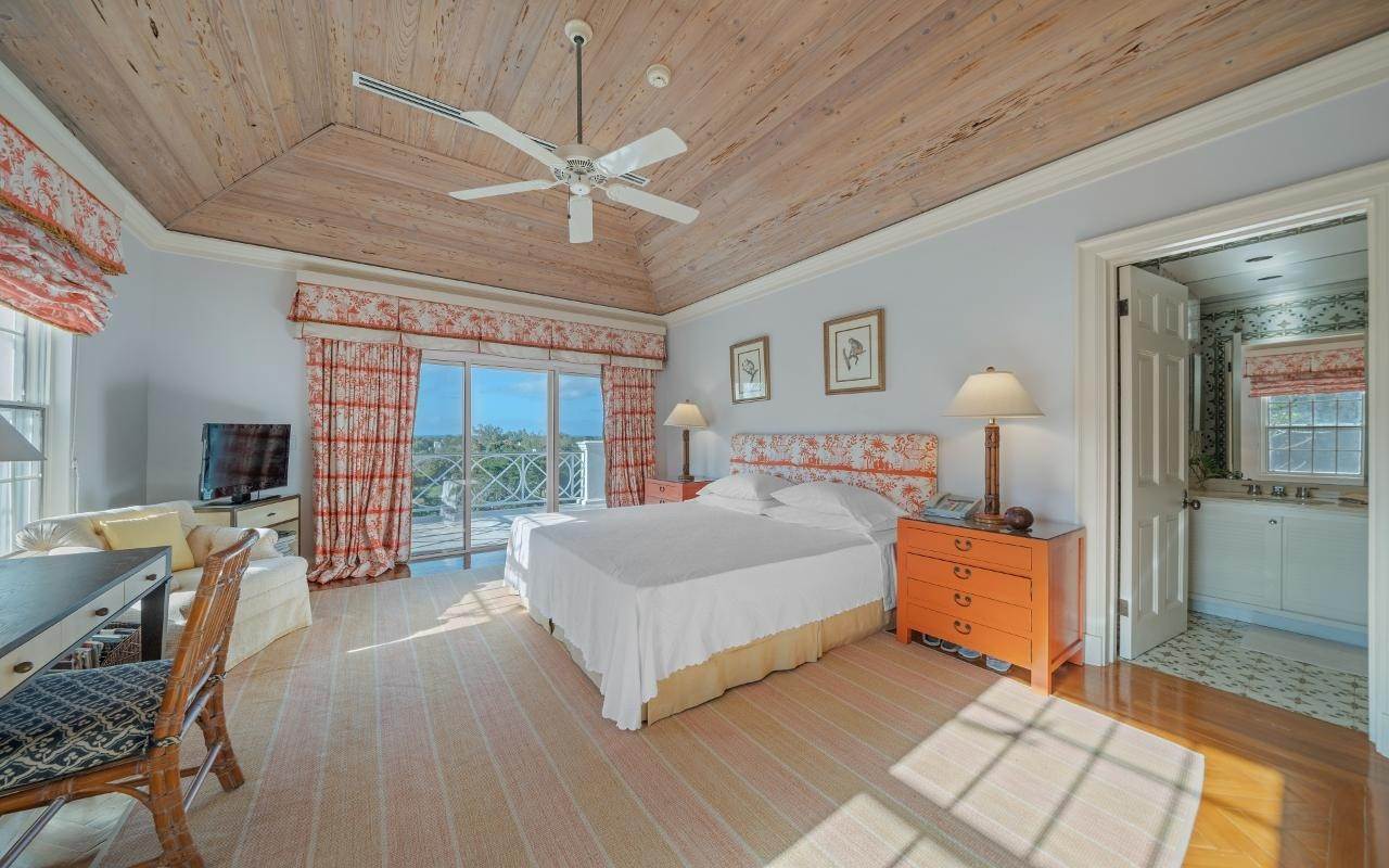 27. Single Family Homes for Sale at Lyford Cay, Nassau and Paradise Island Bahamas