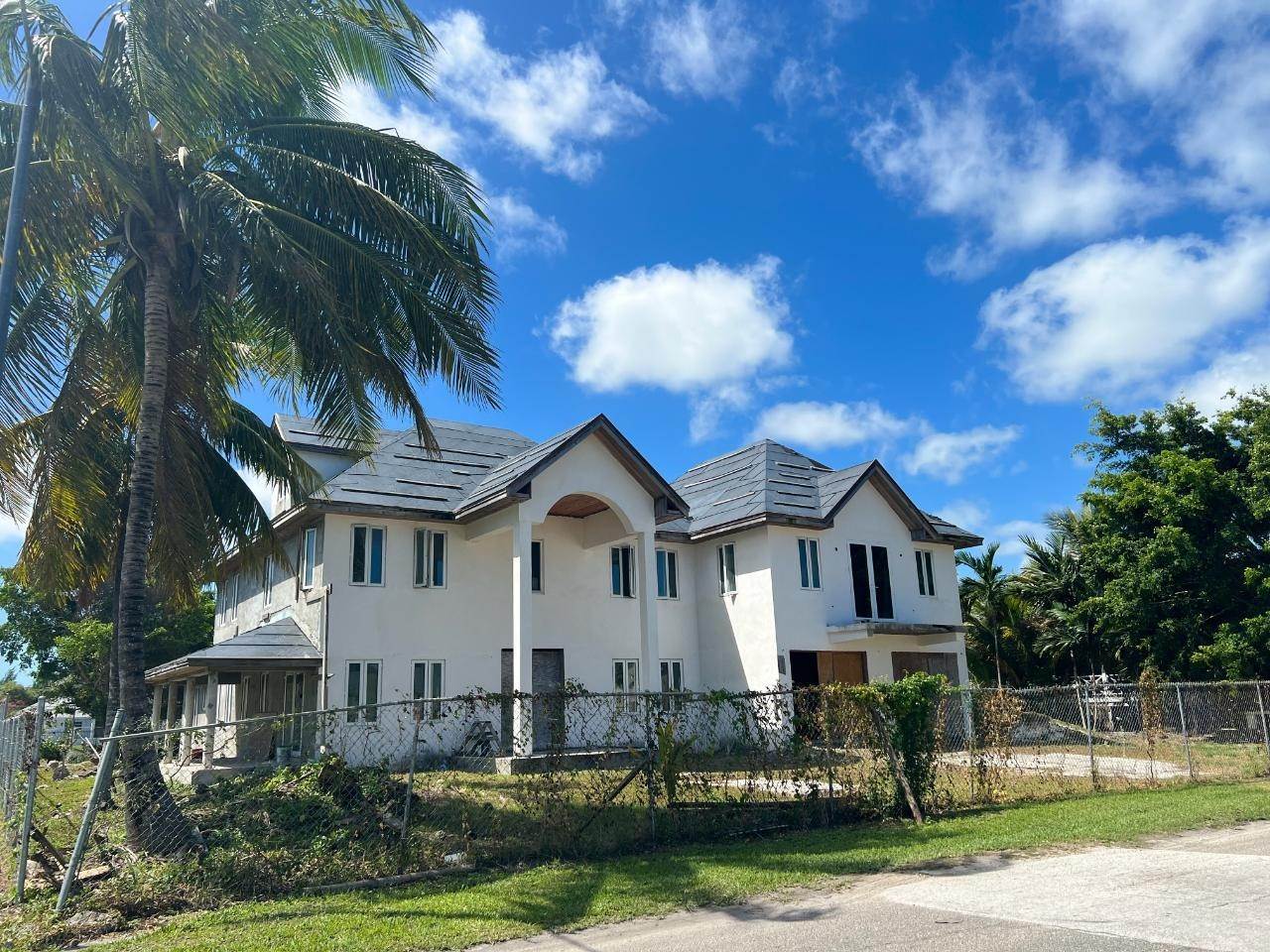 Single Family Homes for Sale at Vista Marina #9 West Bay Street, Nassau and Paradise Island Bahamas