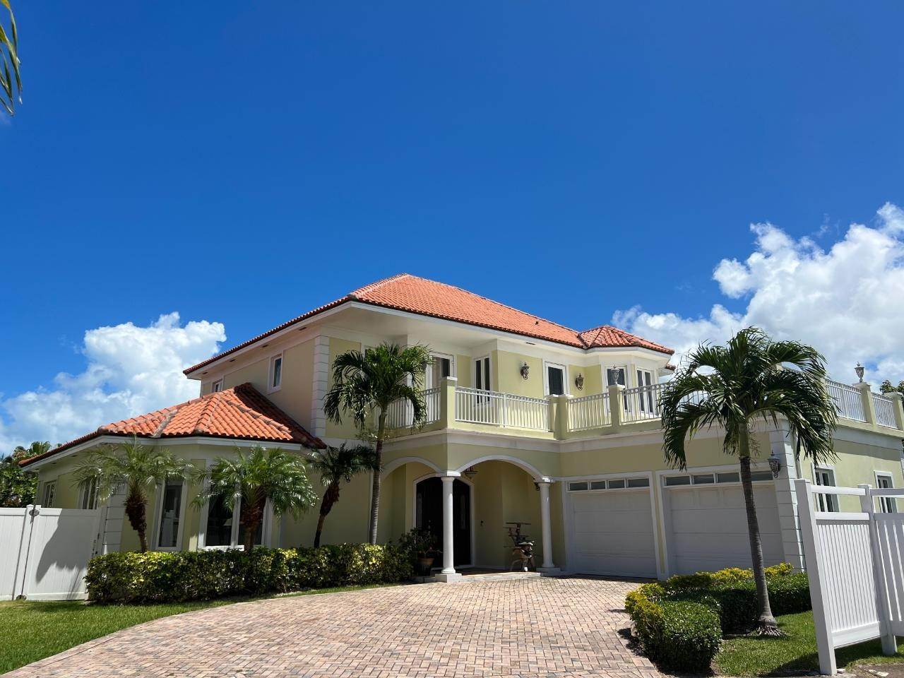 Single Family Homes for Sale at Palatial Estates, Paradise Island, Nassau and Paradise Island Bahamas
