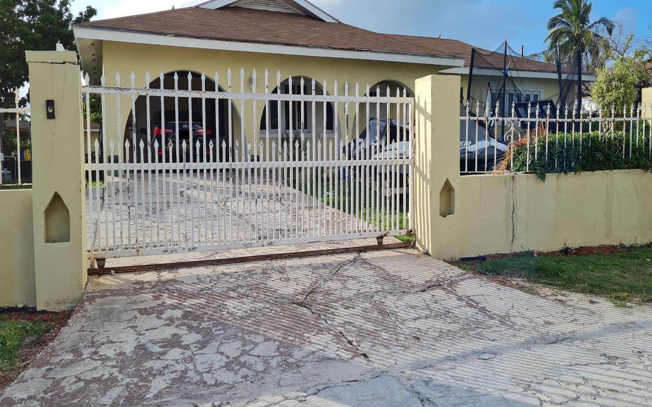 Single Family Homes for Sale at Eastwood Estates Subdivis #Lot 114 Eastwood Estates, Prince Charles Drive, Nassau and Paradise Island Bahamas