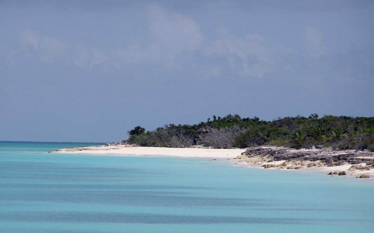 Land for Sale at Cabbage Point, Long Island Bahamas
